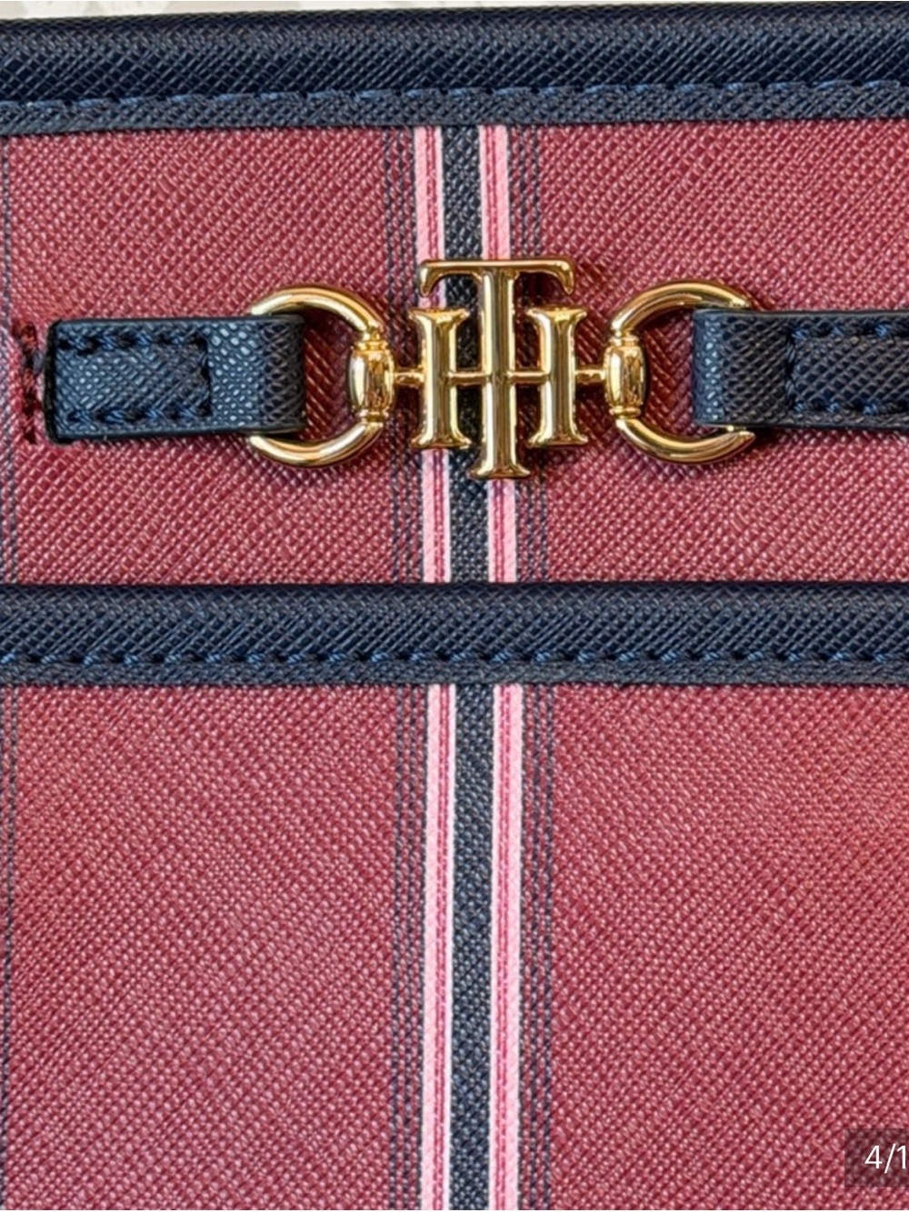 Tommy Hilfiger Signature Stripe Crossbody Bag - Picture 5 of 15